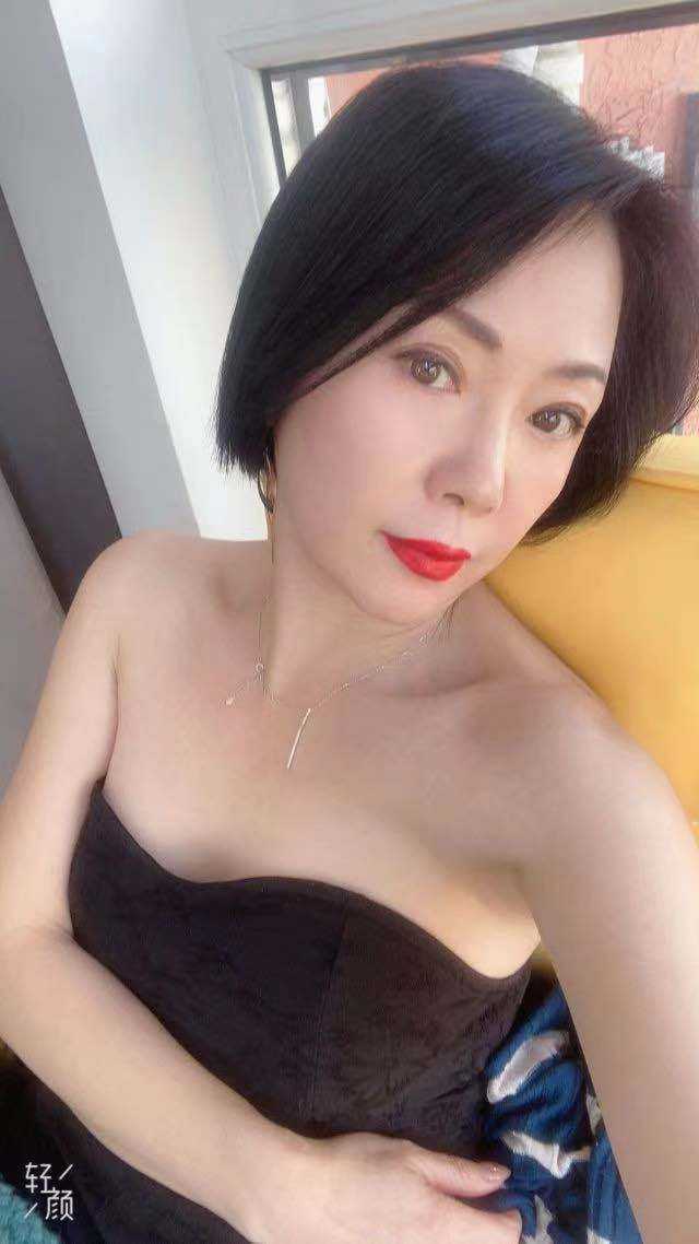 气质美女小活，比dh舒服