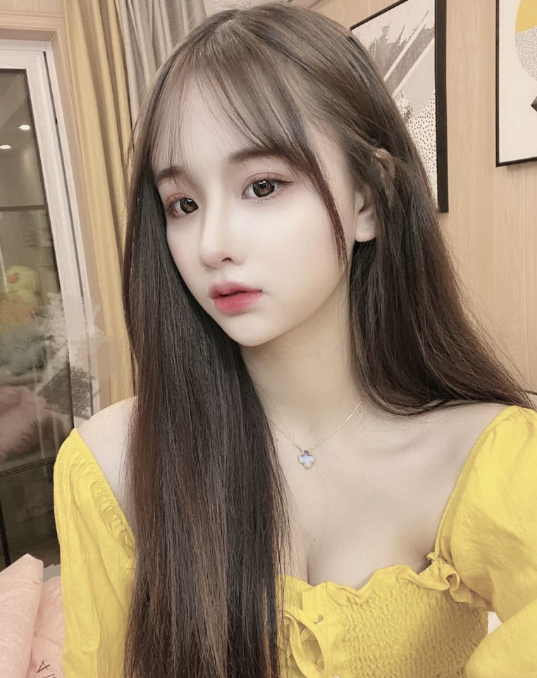 清纯超正点大学生兼职小嫩妹